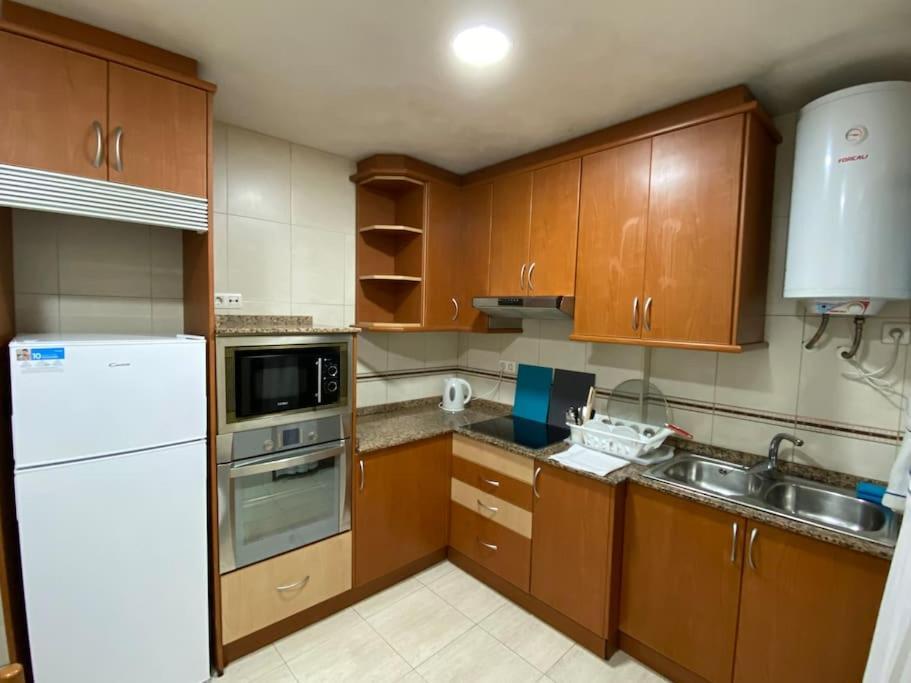 Apartment Close To The Historical Center Хихон Экстерьер фото